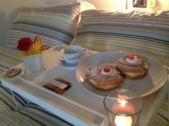 Casa Vacanza La Scaletta 카프리아테 산 제르바시오 외부 사진