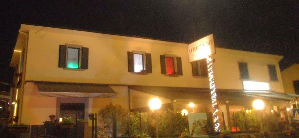 Casa Vacanza La Scaletta 카프리아테 산 제르바시오 외부 사진
