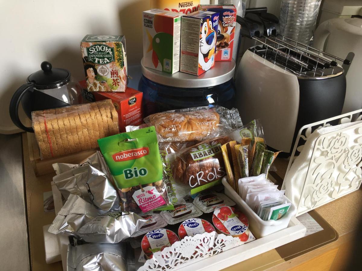 Casa Vacanza La Scaletta 카프리아테 산 제르바시오 외부 사진